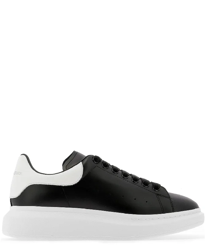 Handcrafted athletic shoes for uniqueness -ALEXANDER MCQUEEN Larry Oversize Sneakers