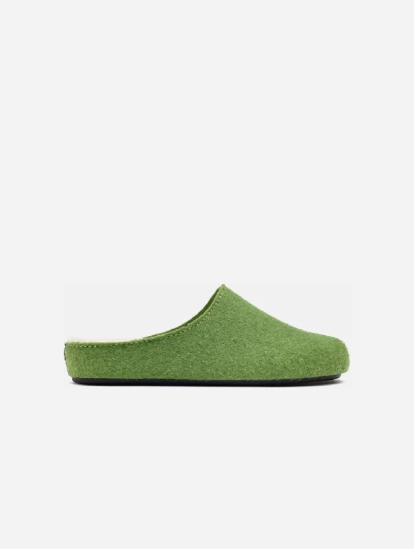 Slippers with arch reinforcement -Date Men's Vegan Mule Slippers | Green