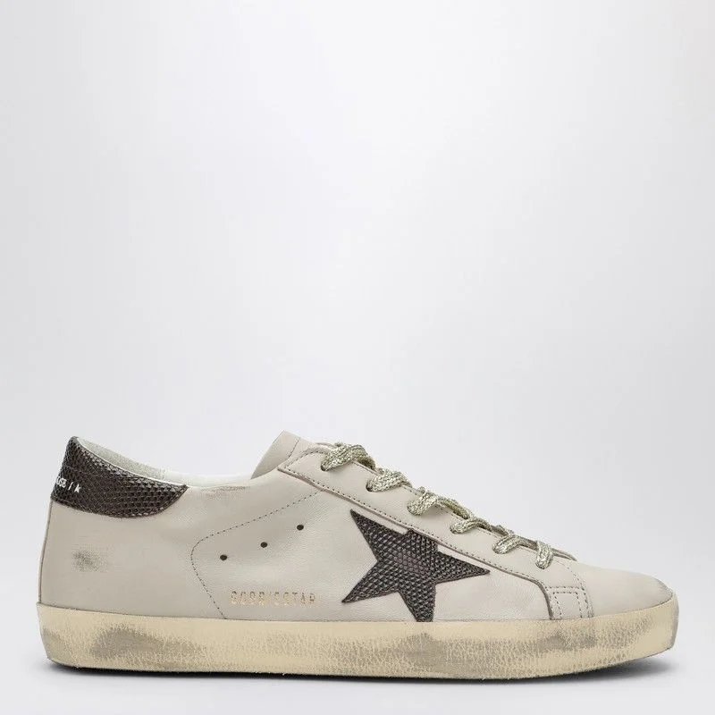 Classic athletic shoes with bold trim -GOLDEN GOOSE Super-Star Women’s Sneakers - FW24 Collection