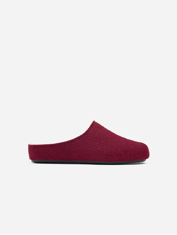 Slippers with pastel shades -Date Women's Vegan Mule Slippers | Burgundy