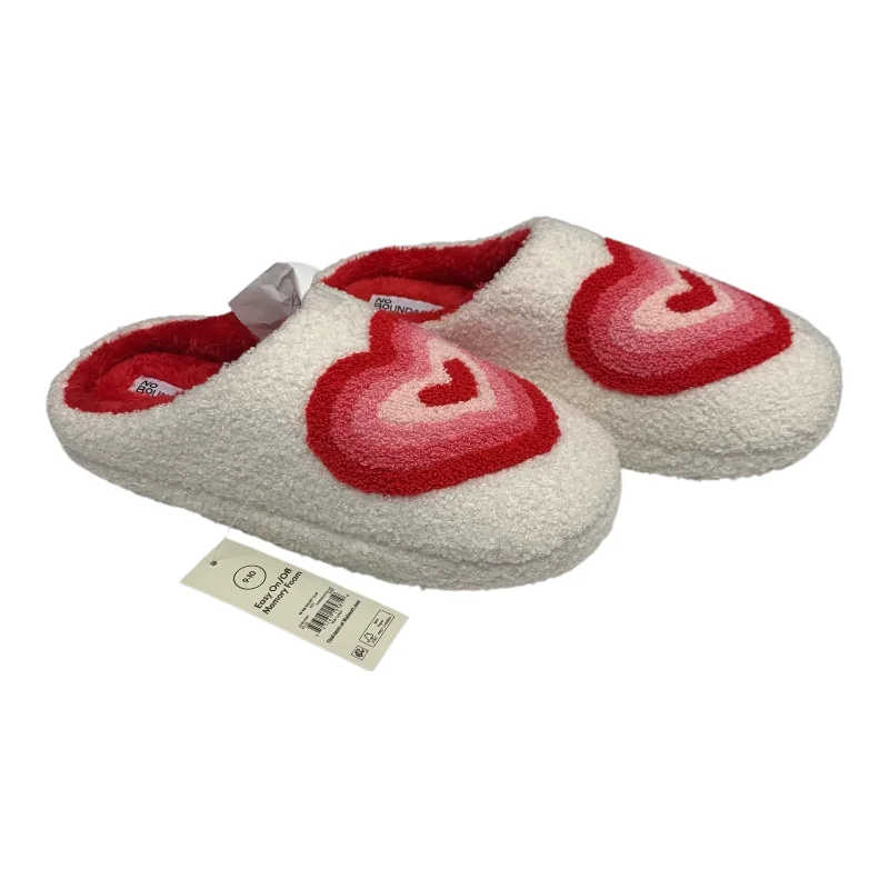 Slippers for indoor games -Slippers By No Boundaries In Red & White