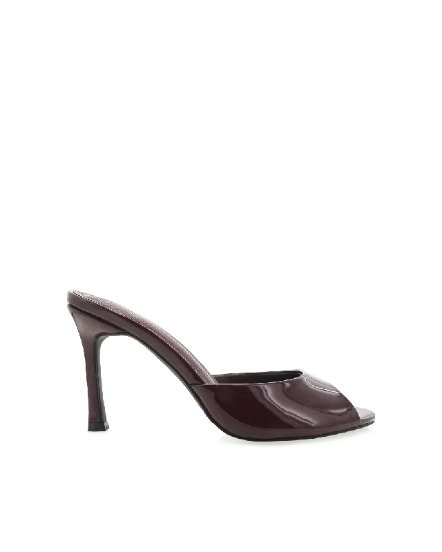 High heels for long night dinners -ARNI - WINE PATENT