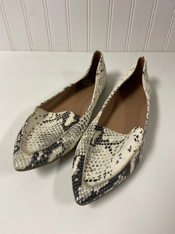 Flats with reflective textures -Snakeskin Print Shoes Flats Madden Girl, Size 8.5