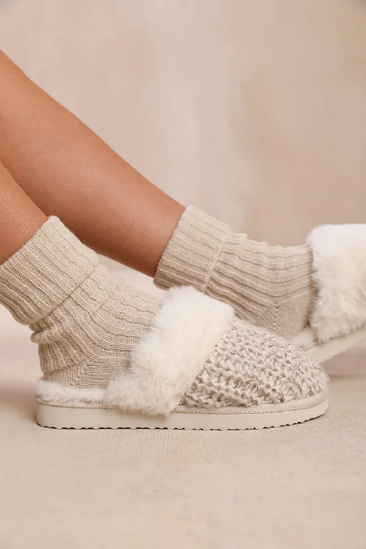 Slippers with thick soles -COMFORT SLIP ON KNITTED SLIPPERS WITH FUR TRIM IN WHITE GREY YARN