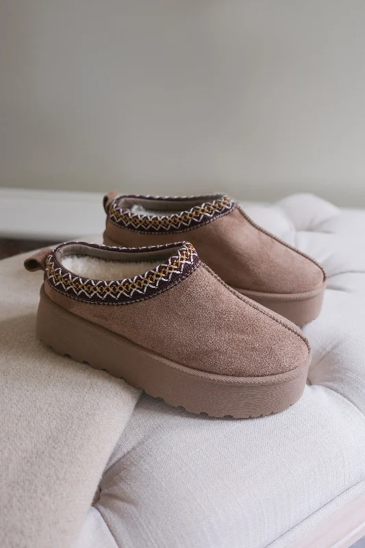 Slippers for flex workers -MANGO KIDS FLATFORM EMBROIDERED LOW ANKLE SLIPPER BOOTS IN CAMEL SUEDE