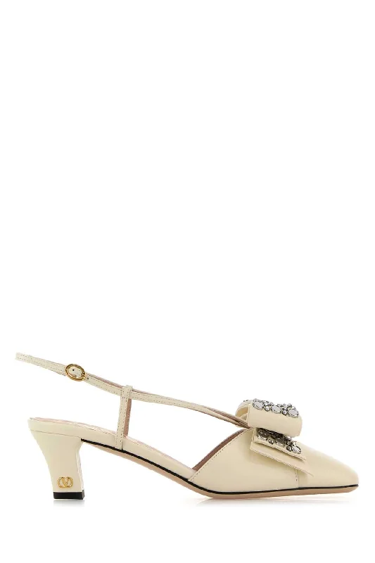 High heels for outdoor dusk strolls -VALENTINO GARAVANI Elegant Mini Bow Pumps with Chic Design