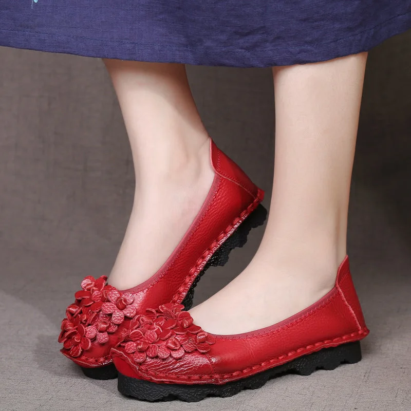 Women Floral Soft Soled Leather Slip-Ons Shoes