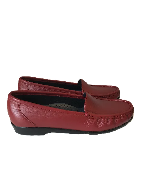 Flats with supportive midsoles -Red Shoes Flats By Sas, Size: 7.5