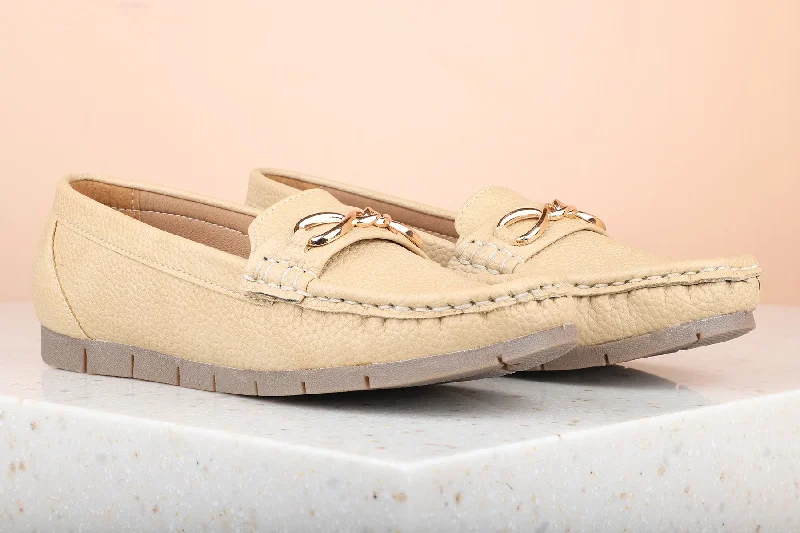 Fashionable loafers for warm trips-Women Beige Solid Suede Loafers