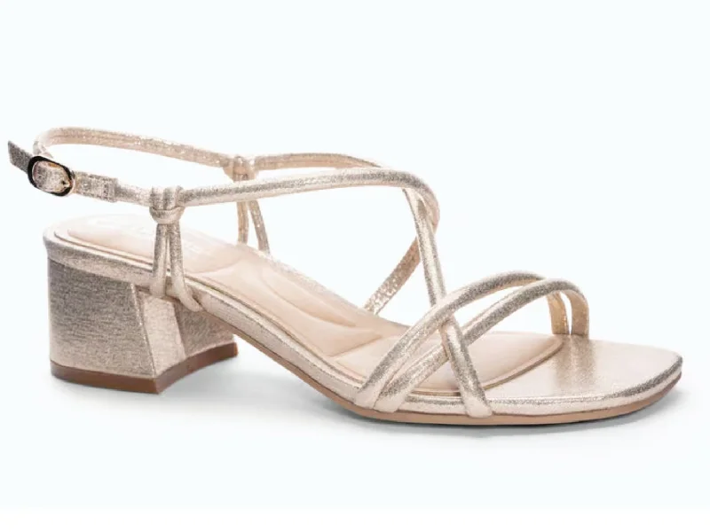 High heels with sleek footbed lines -CL by Laundry: Lighten Starstone