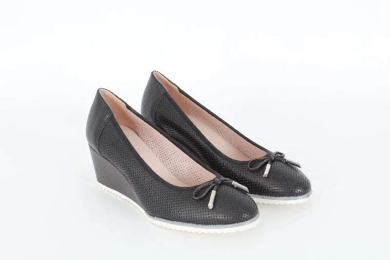 Affordable loafers for women-LIZA Round toe loafers